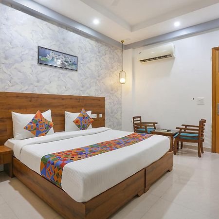 Fabhotel New Journey Hospitality Gurgaon Extérieur photo