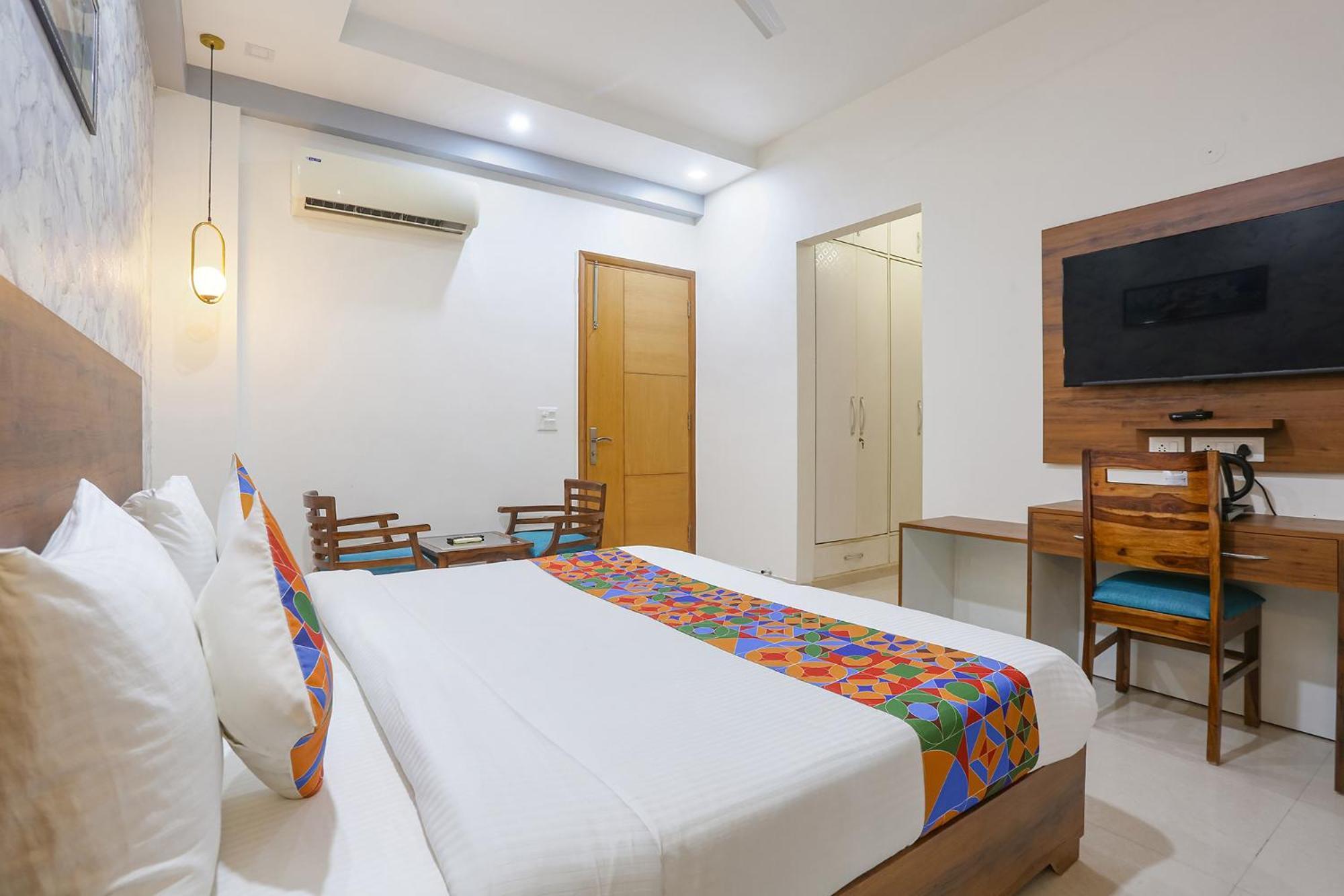 Fabhotel New Journey Hospitality Gurgaon Extérieur photo