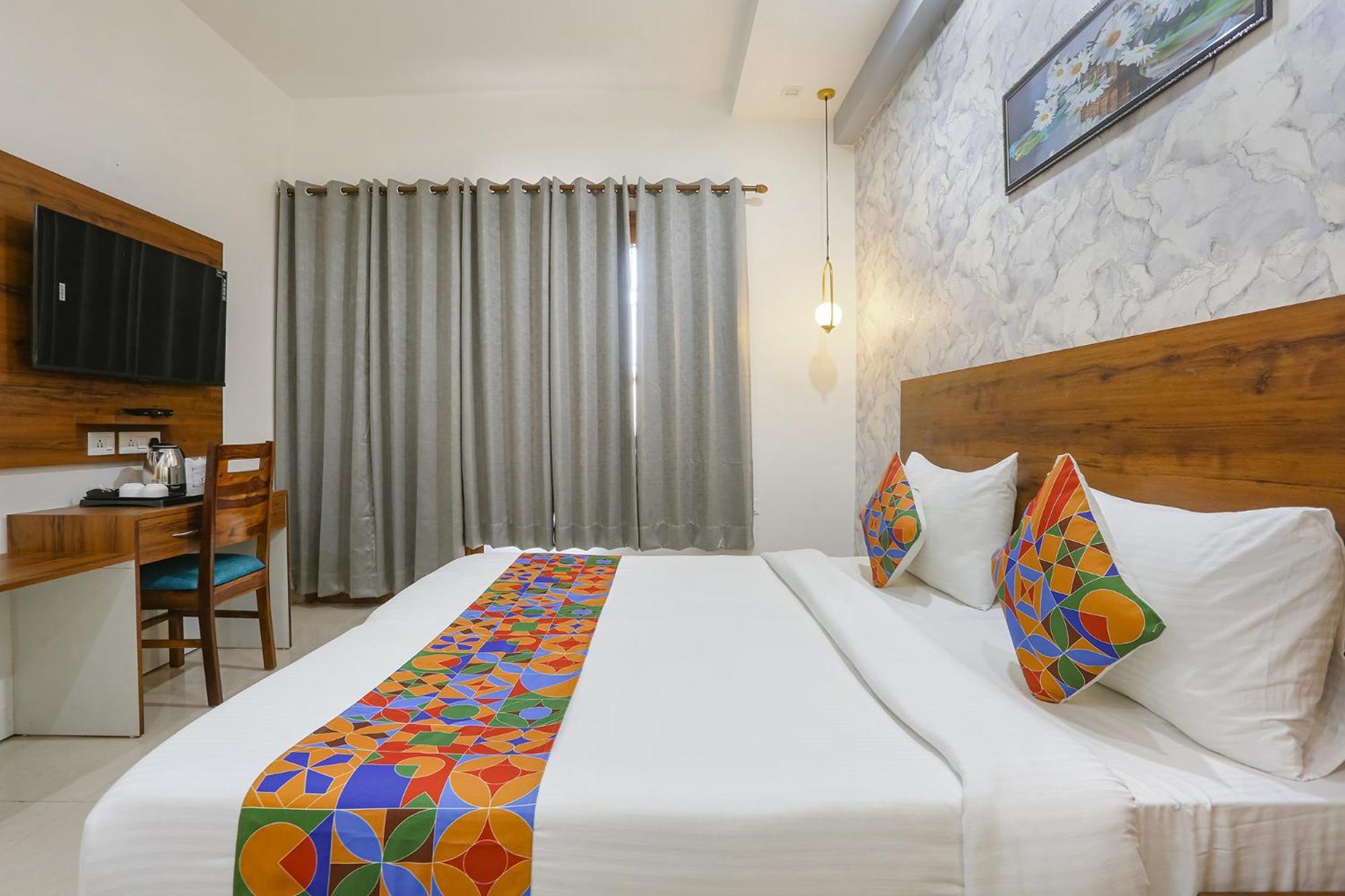 Fabhotel New Journey Hospitality Gurgaon Extérieur photo