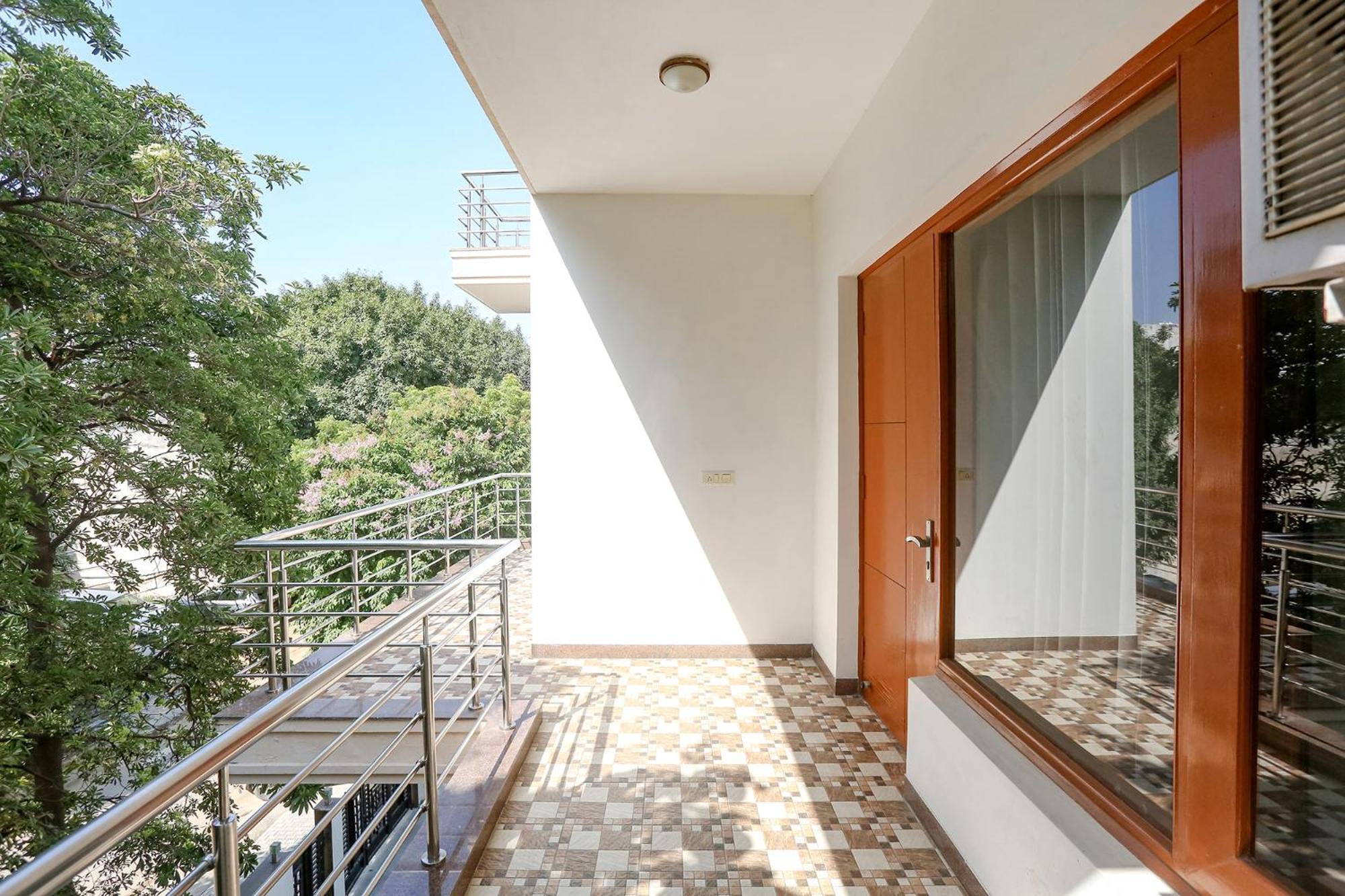 Fabhotel New Journey Hospitality Gurgaon Extérieur photo